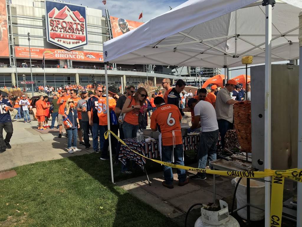 Tacos El Divino 1 | restaurant | 8000 N Federal Blvd, Westminster, CO 80031, USA | 7206200335 OR +1 720-620-0335