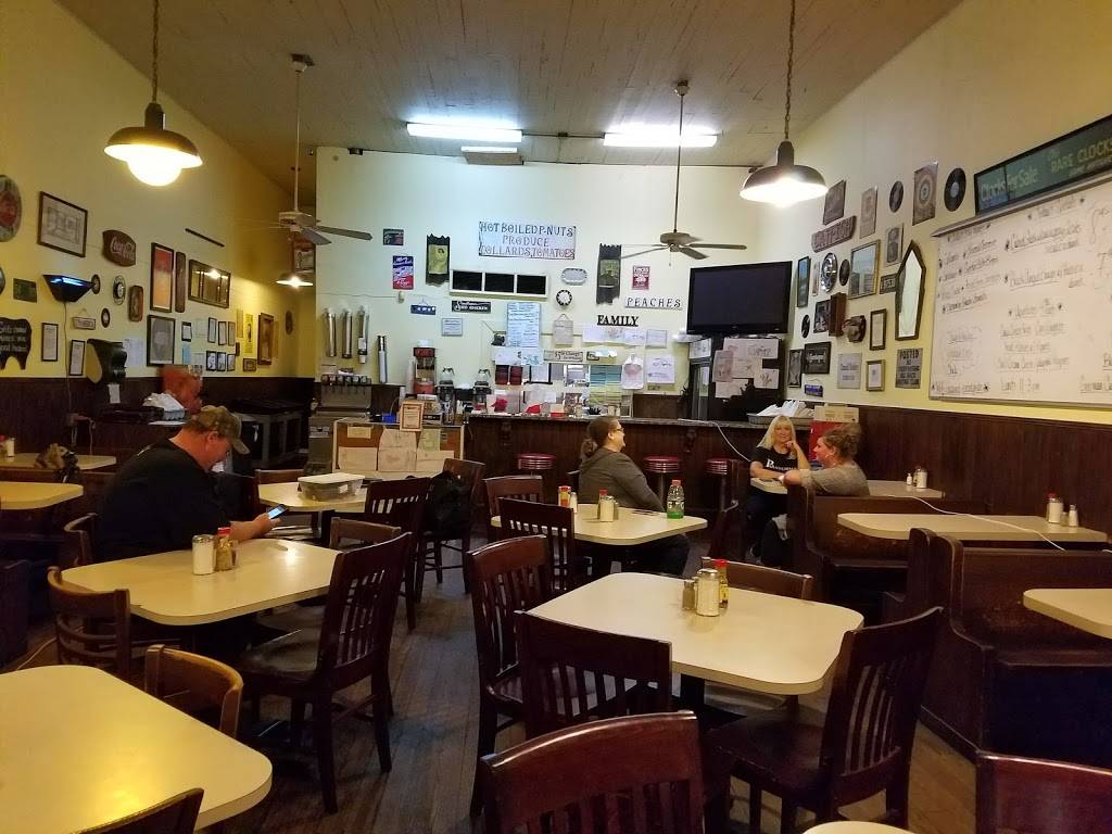 GRITZ Family Restaurant | restaurant | 14 Macon St, McDonough, GA 30253, USA | 7709140448 OR +1 770-914-0448