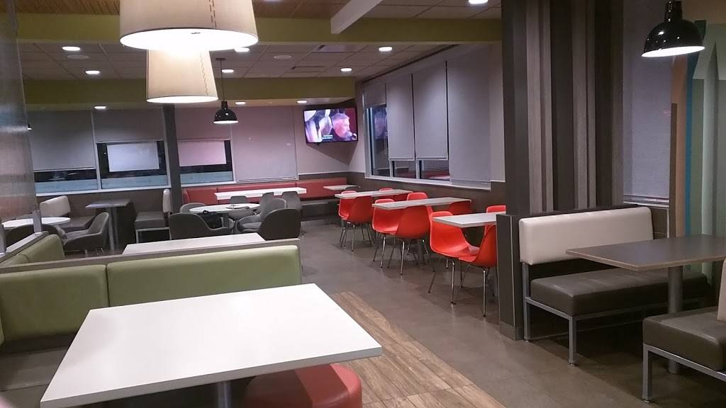 McDonalds | cafe | 1551 Ann Branden Blvd, Norman, OK 73071, USA | 4053605676 OR +1 405-360-5676