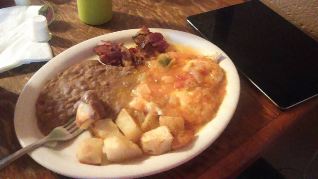 J & I Cafe | restaurant | 1431 E Houston St, San Antonio, TX 78202, USA | 2102710557 OR +1 210-271-0557