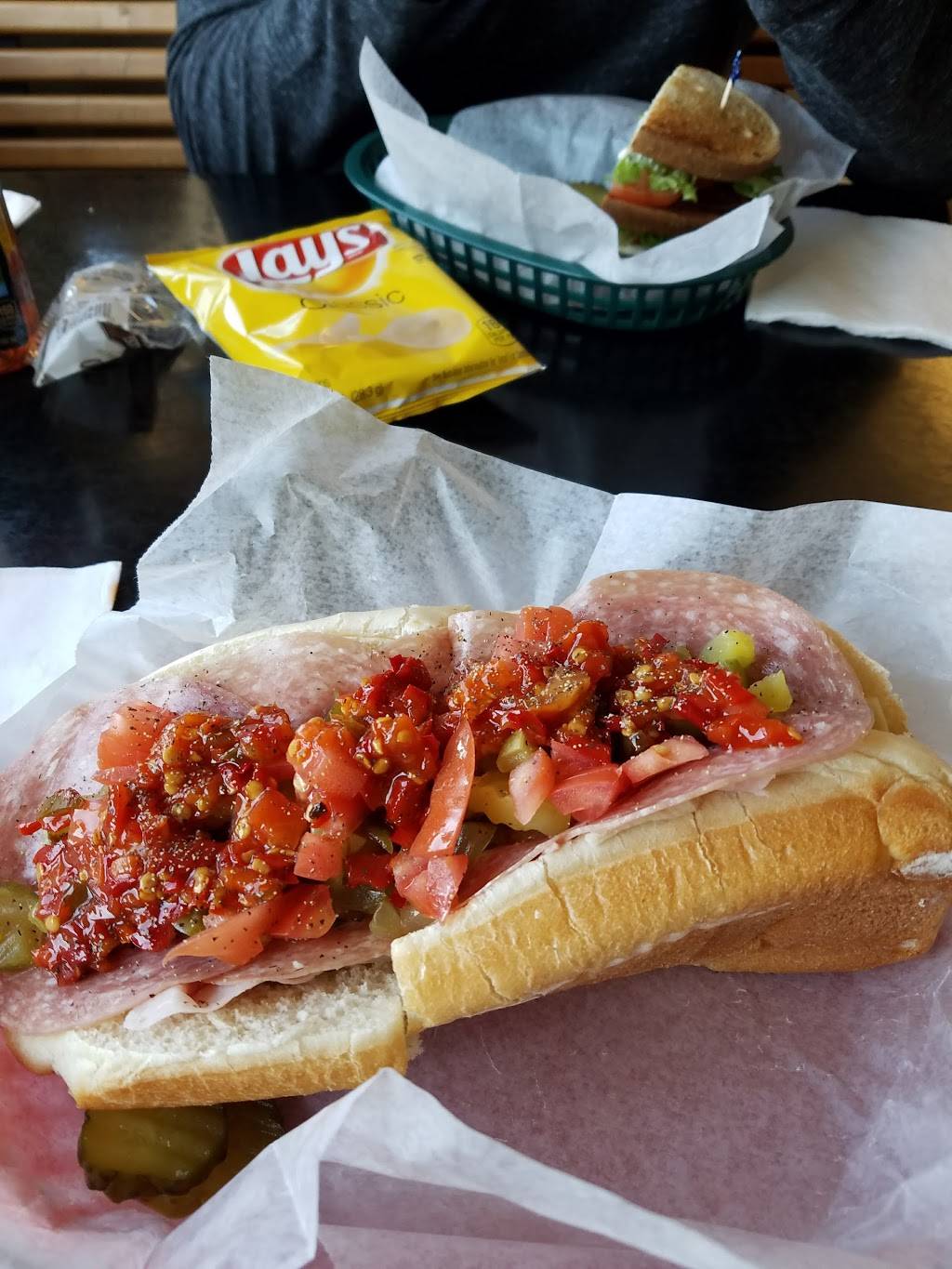 Plane Janes Place | restaurant | 246 S Meadow Rd, Plymouth, MA 02360, USA | 5087479396 OR +1 508-747-9396