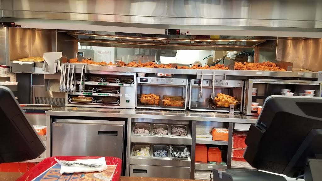 Popeyes Louisiana Kitchen | restaurant | 563 James Madison Hwy, Culpeper, VA 22701, USA | 5408251844 OR +1 540-825-1844