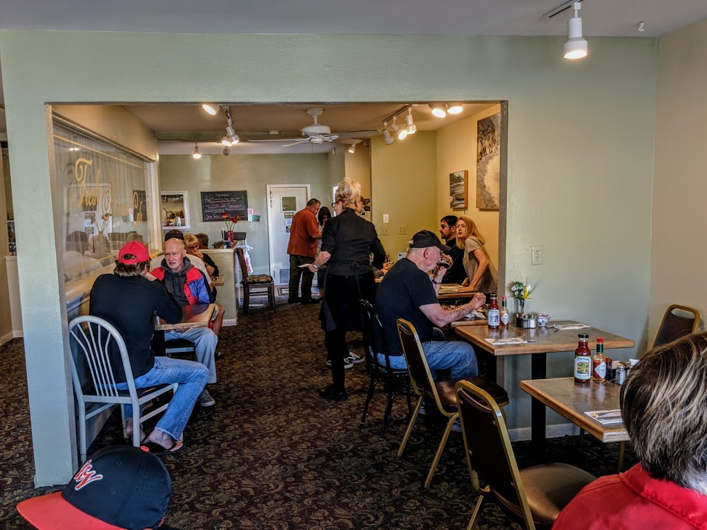 Fresh Harvest cafe | restaurant | 3056 US-101, Florence, OR 97439, USA | 5419974051 OR +1 541-997-4051