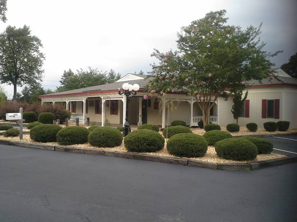 Heroes Sports Oyster Bar & Grill | restaurant | 3009 Ash St, Goldsboro, NC 27534, USA | 9197781180 OR +1 919-778-1180