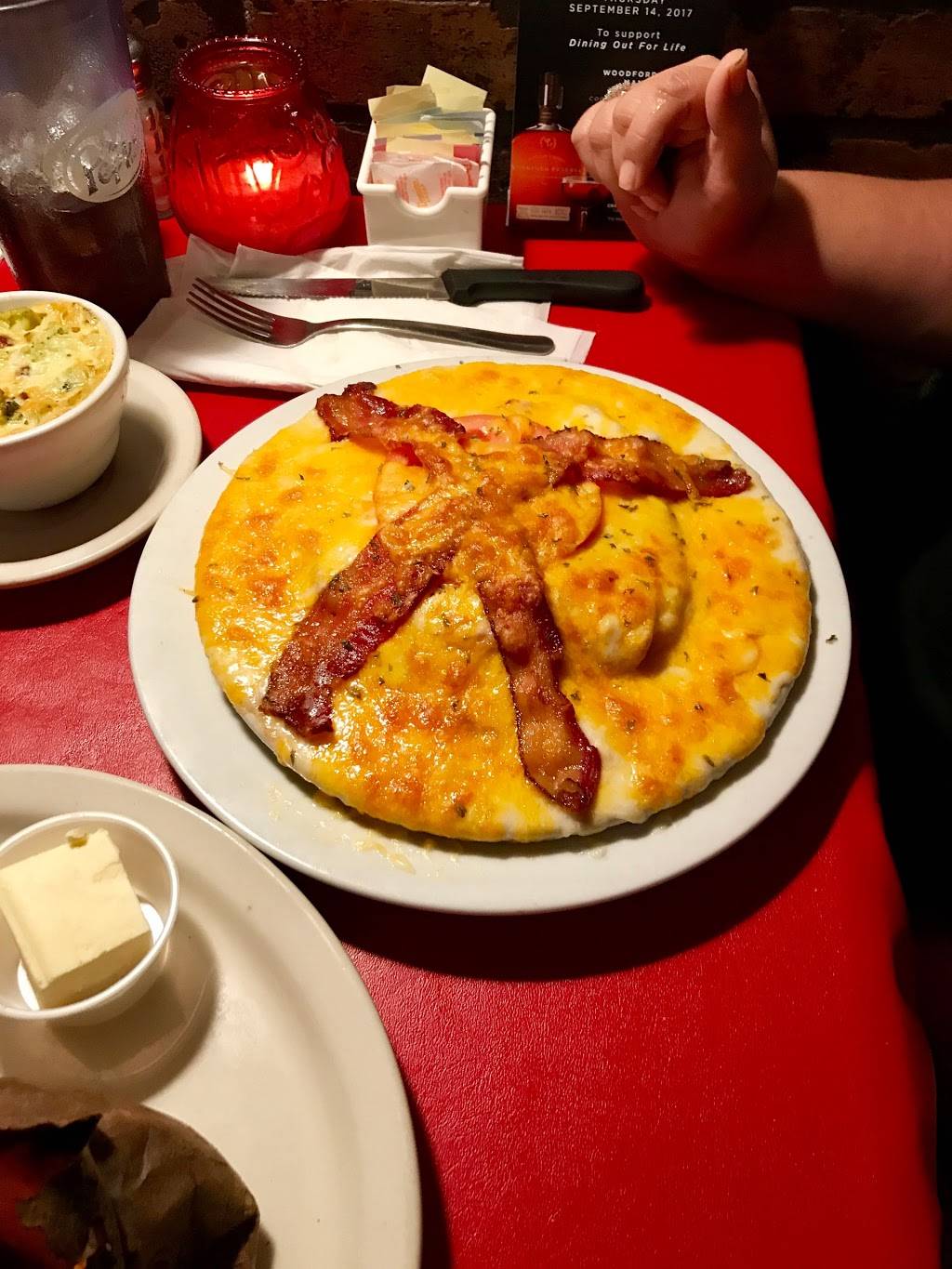 Columbia Steak House | restaurant | 201 N Limestone, Lexington, KY 40507, USA | 8592533135 OR +1 859-253-3135