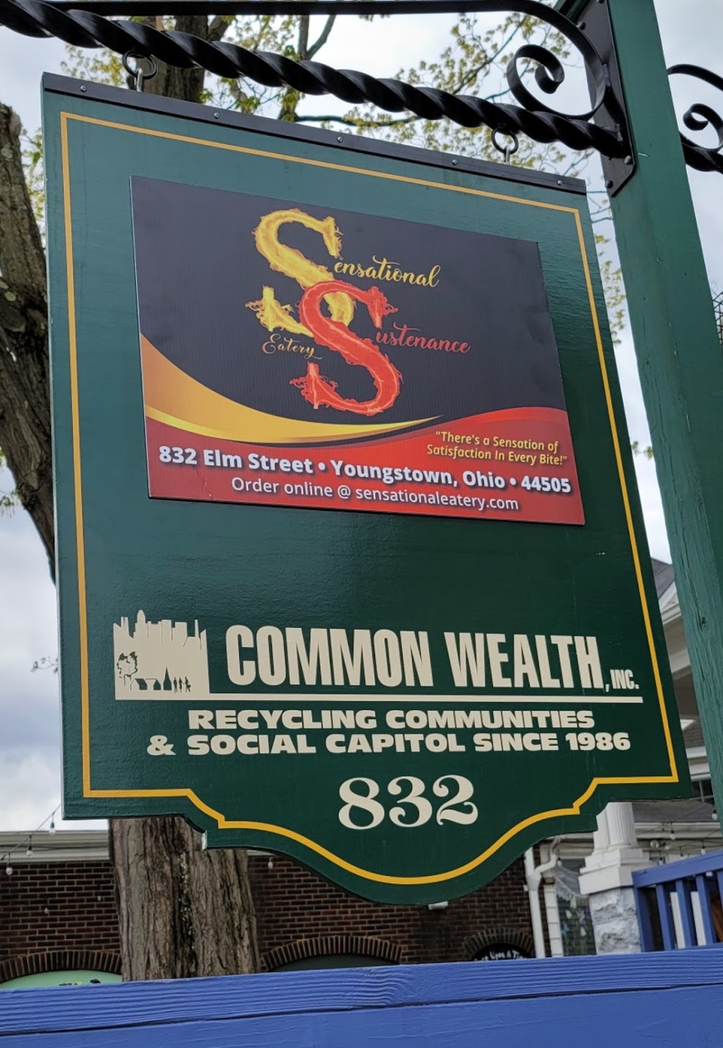 Sensational Sustenance Eatery | restaurant | 832 Elm St, Youngstown, OH 44505, USA | 3309420907 OR +1 330-942-0907