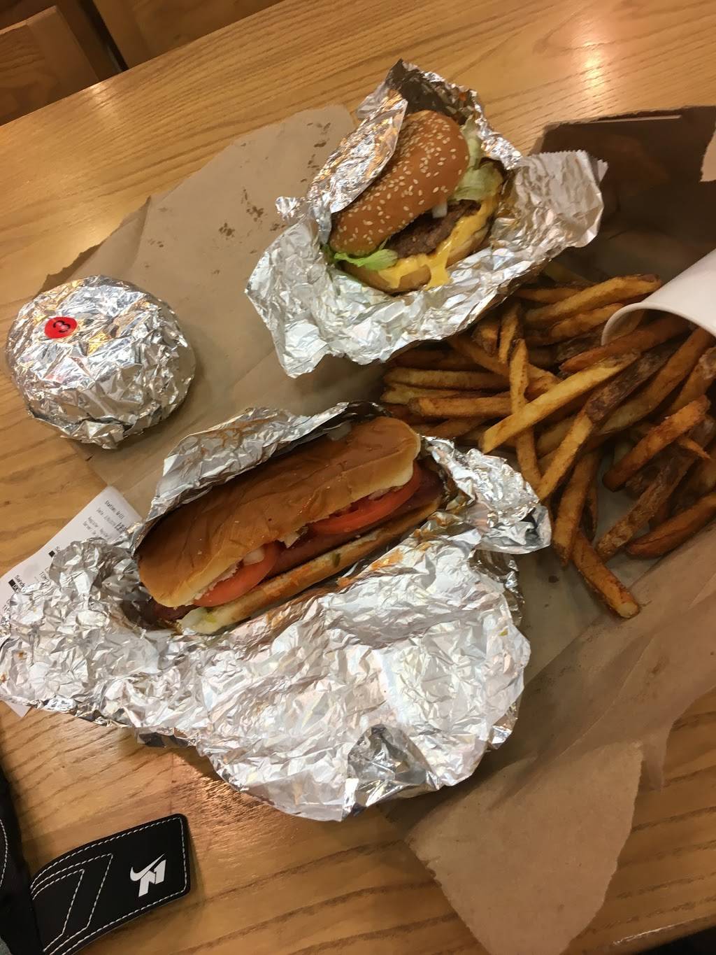 Five Guys | meal takeaway | 1146 S Wabash Ave, Chicago, IL 60605, USA | 3124318140 OR +1 312-431-8140