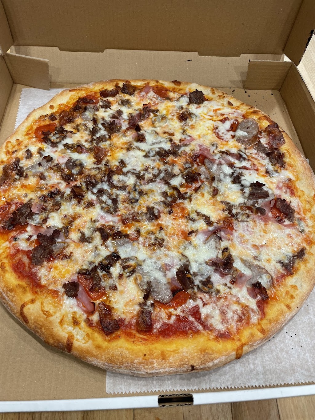 Ricky & Maria Pizza and Pasta | restaurant | 6613 Ridge Ave, Philadelphia, PA 19128, USA | 2154826500 OR +1 215-482-6500