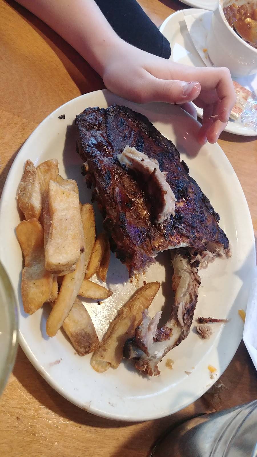 Texas Roadhouse | restaurant | 835 Cog Cir, Crystal Lake, IL 60014, USA | 8153567427 OR +1 815-356-7427