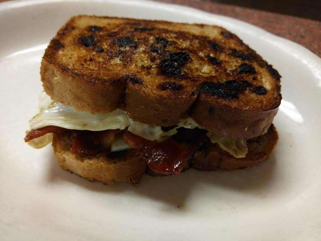 Heidis Place | restaurant | 685 Warren Ave, Brockton, MA 02301, USA | 5085830060 OR +1 508-583-0060