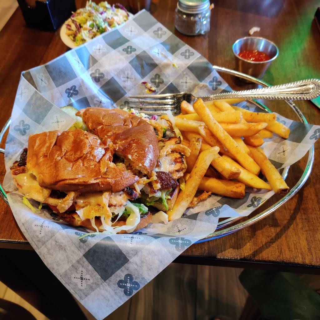 OCaines Irish Pub | restaurant | 36101 Bob Hope Dr, Rancho Mirage, CA 92270, USA | 7602023311 OR +1 760-202-3311