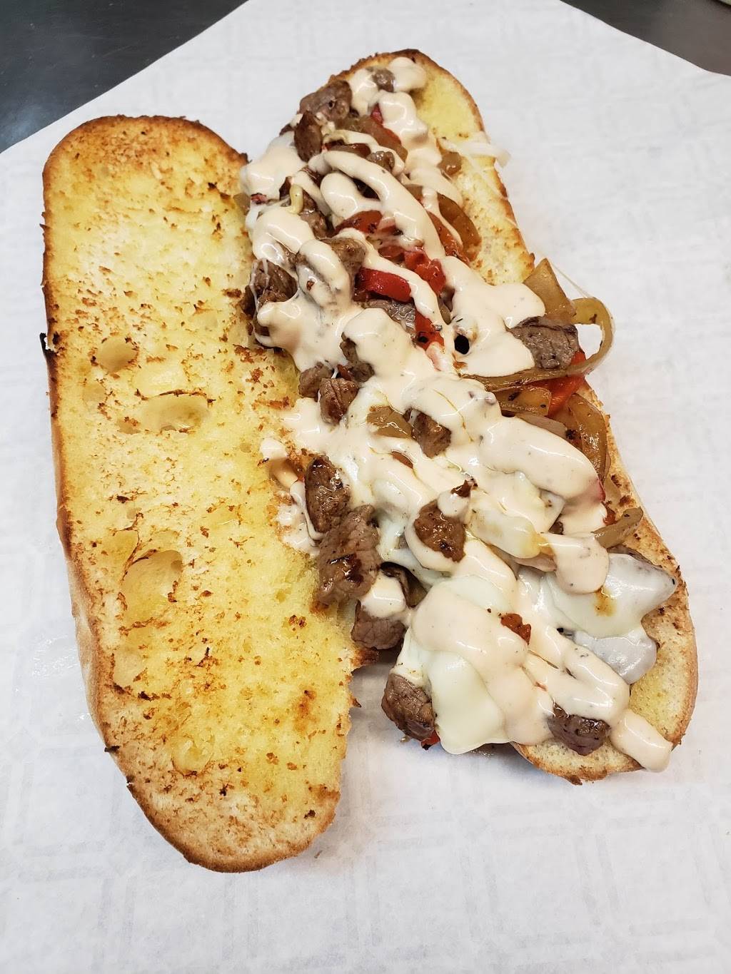 Benchwarmers Restaurant and Delivery | meal delivery | 105 Allen St, Tiffin, OH 44883, USA | 5672689268 OR +1 567-268-9268