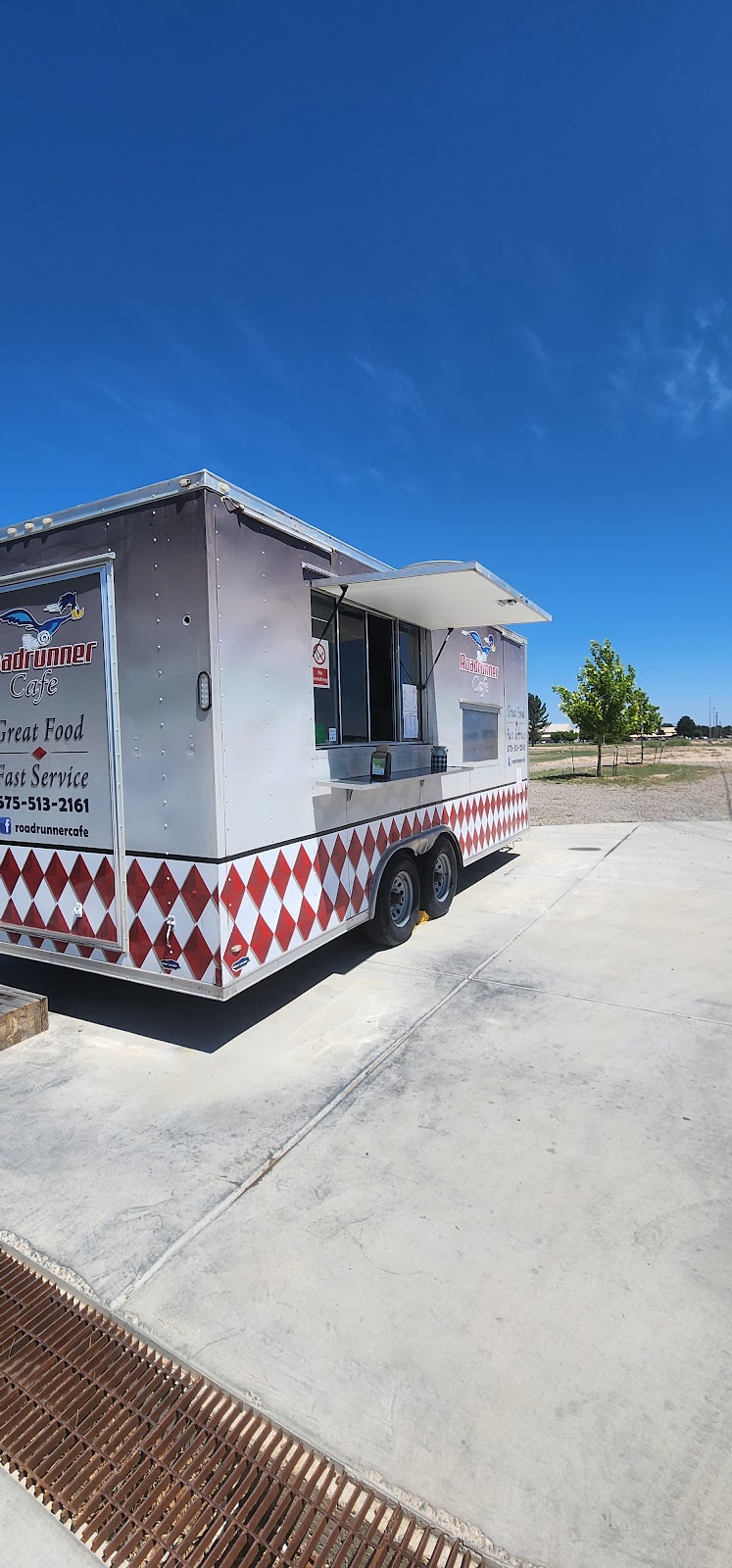 Roadrunner Cafe | restaurant | 1800 N Sycamore Ave, Roswell, NM 88201, USA | 5755132161 OR +1 575-513-2161