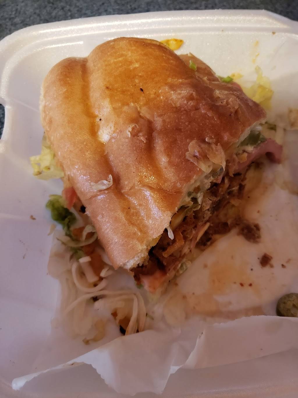 El Huaracha Veloz Taco Stand | restaurant | W Broad St & North Wheatland Avenue, Columbus, OH 43204, USA | 6142722788 OR +1 614-272-2788