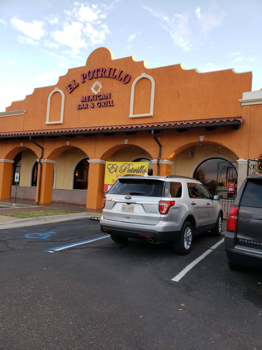 El Potrillo | restaurant | 100 Laurel Park Dr A, Flowood, MS 39232, USA | 6019399900 OR +1 601-939-9900