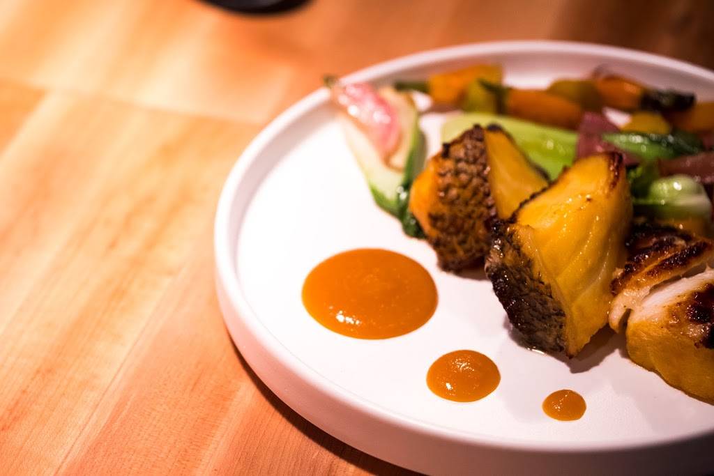 Santo Cielo | restaurant | 123 Water St #509, Naperville, IL 60540, USA | 6303230700 OR +1 630-323-0700