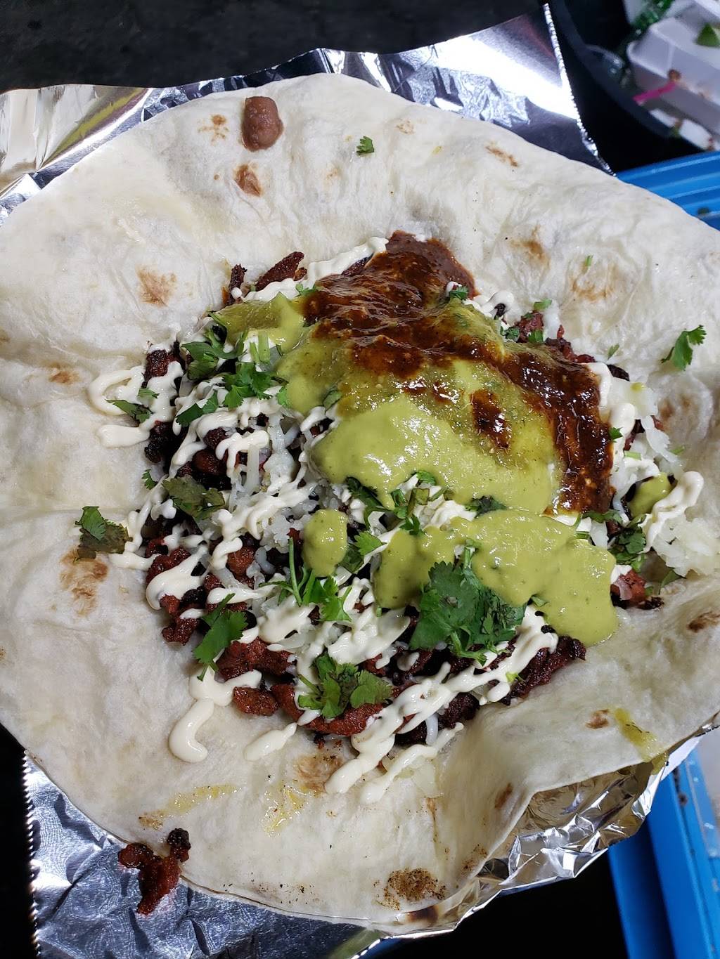 Tacos Los Compadres | restaurant | 221 N Wilson Way, Stockton, CA 95205, USA | 2092981093 OR +1 209-298-1093