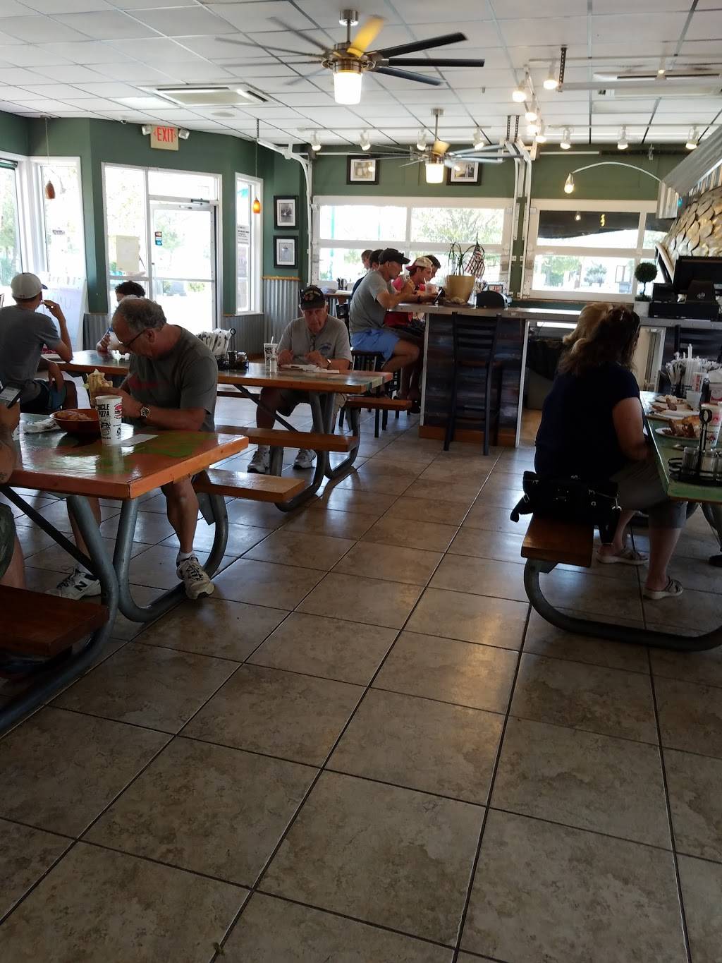 Circle Pizza | restaurant | 2108 Dune Dr, Avalon, NJ 08202, USA | 6099677566 OR +1 609-967-7566