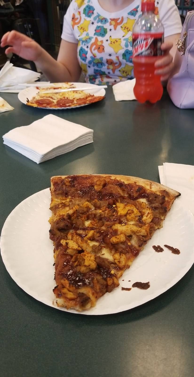 Slice on the Avenue - New York Pizza | restaurant | 8137 Honeygo Blvd, Nottingham, MD 21236, USA | 4109319866 OR +1 410-931-9866