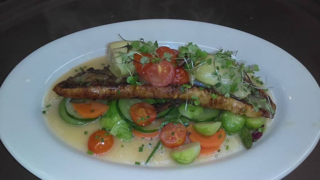 Jimmy Hays | restaurant | 4310 Austin Blvd, Island Park, NY 11558, USA | 5164325155 OR +1 516-432-5155