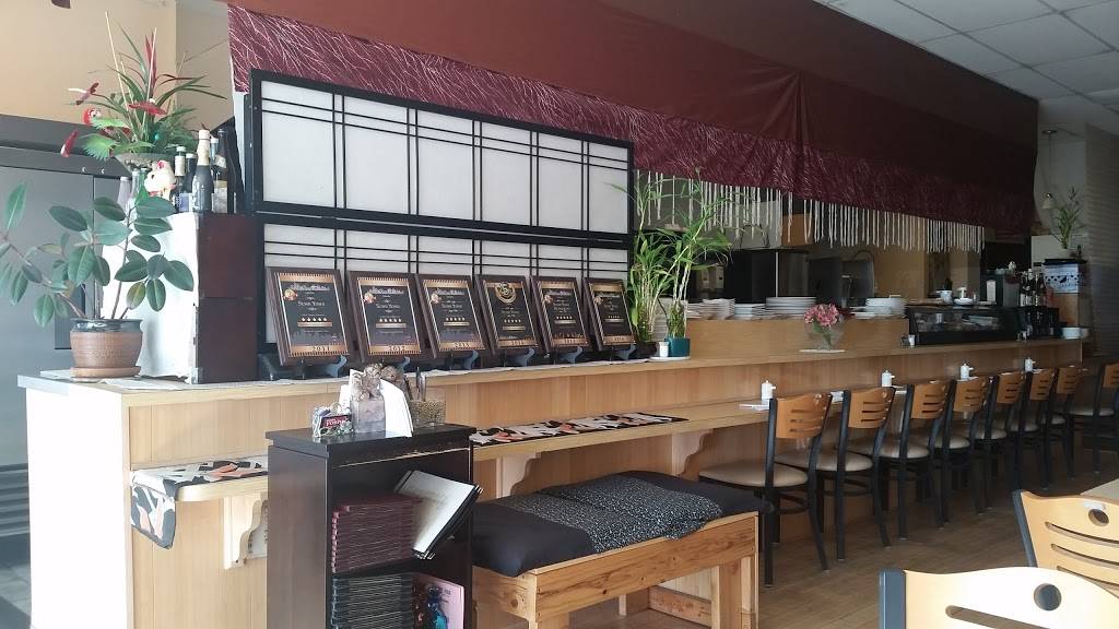 Sushi Yoshi | restaurant | 917 Front St #100, Louisville, CO 80027, USA | 7203040300 OR +1 720-304-0300