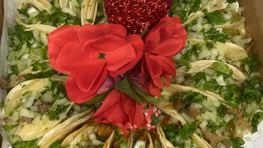 La Toxica | restaurant | 2323 Ben Ficklin Rd, San Angelo, TX 76903, USA | 3256506695 OR +1 325-650-6695