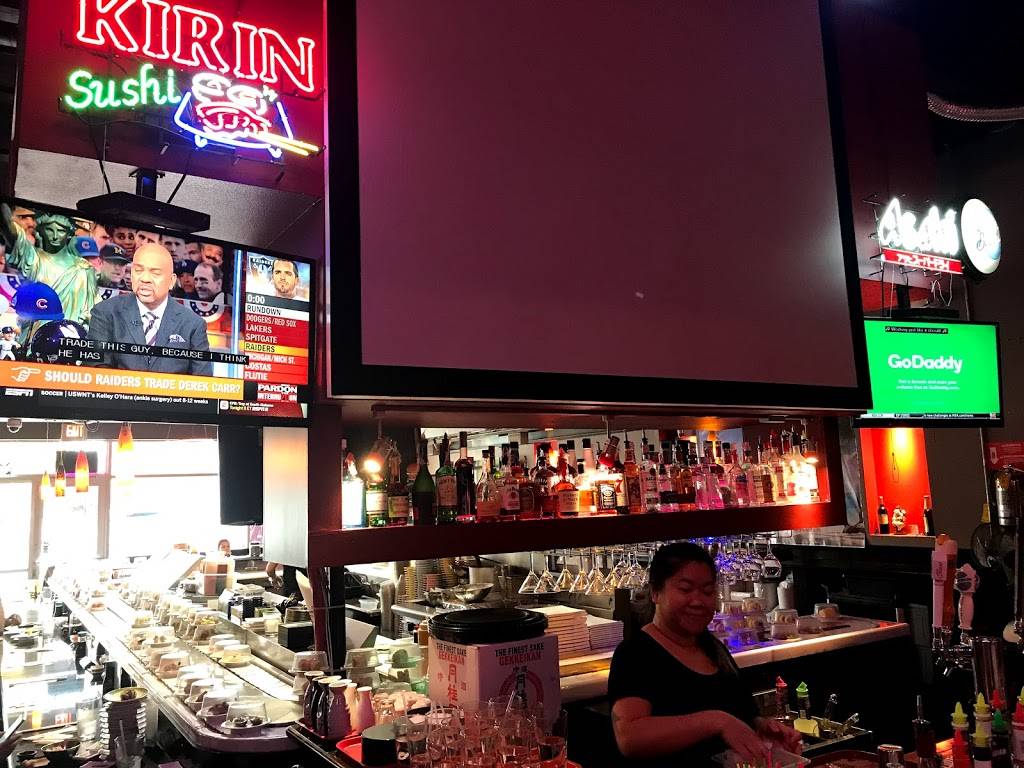 Fujiyama Sushi Bar & Grill | restaurant | 4124 SE 82nd Ave #550, Portland, OR 97266, USA | 5037752019 OR +1 503-775-2019