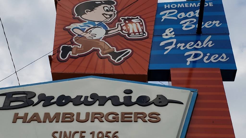 Brownies Hamburger Stand | restaurant | 2130 S Harvard Ave, Tulsa, OK 74114, USA | 9187440320 OR +1 918-744-0320