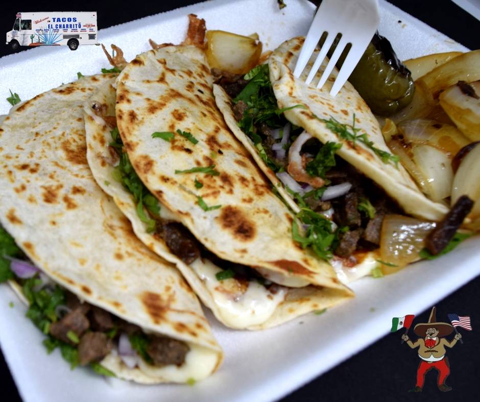 Tacos El Charrito | restaurant | 3930 W Burnham St, Milwaukee, WI 53215, USA | 4142419017 OR +1 414-241-9017