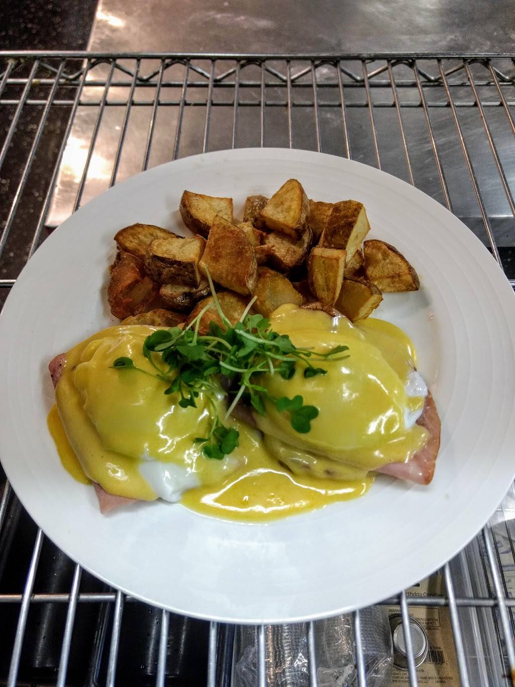 Shire Breu-Hous | restaurant | 63 Flansburg Ave, Dalton, MA 01226, USA | 4138428313 OR +1 413-842-8313