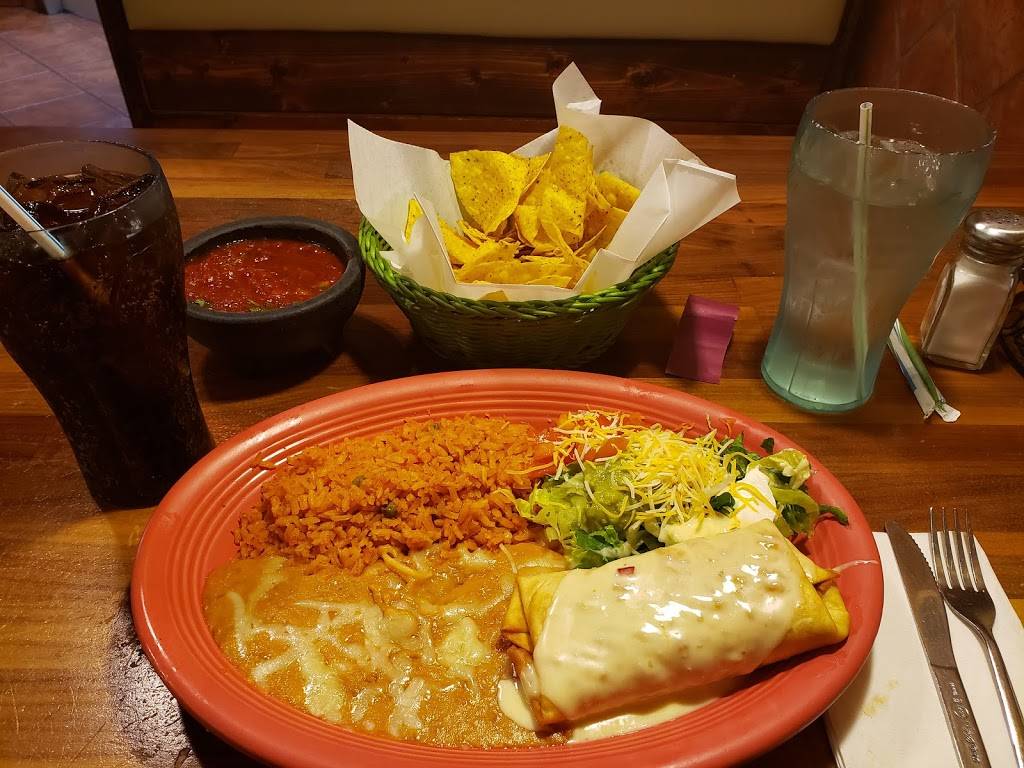 La Fonda Mexican Restaurant | restaurant | 2310 Troy Rd, Edwardsville, IL 62025, USA | 6186550399 OR +1 618-655-0399