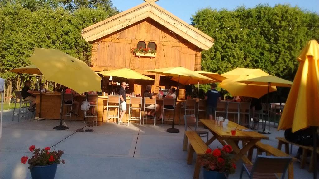 Al Johnson’s | restaurant | 10698 N Bay Shore Dr, Sister Bay, WI 54234, USA | 9208542626 OR +1 920-854-2626