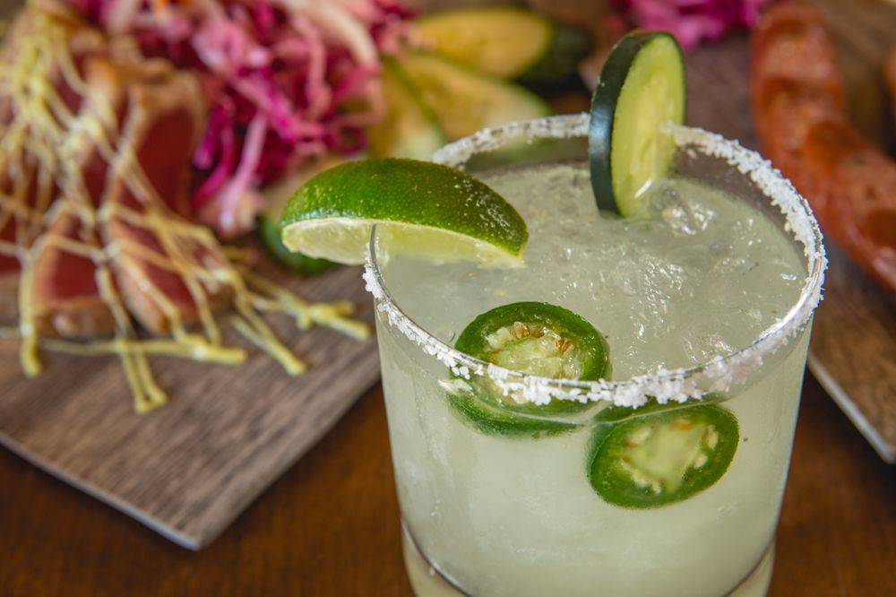 Express Lift Bar | restaurant | 280 Vail Rd, Vail, CO 81657, USA | 9707544590 OR +1 970-754-4590