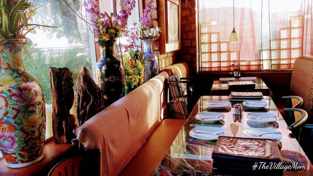 Papaya Bay | restaurant | 575 W Ramsey St, Banning, CA 92220, USA | 9519223538 OR +1 951-922-3538