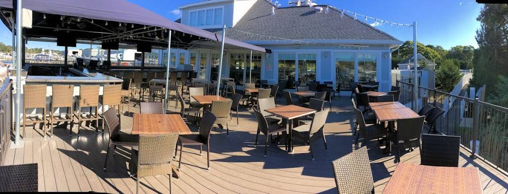 On The Docks | Waterfront Bar & Grill | restaurant | 177 Meeting House Creek Rd, Aquebogue, NY 11931, USA | 6318861160 OR +1 631-886-1160