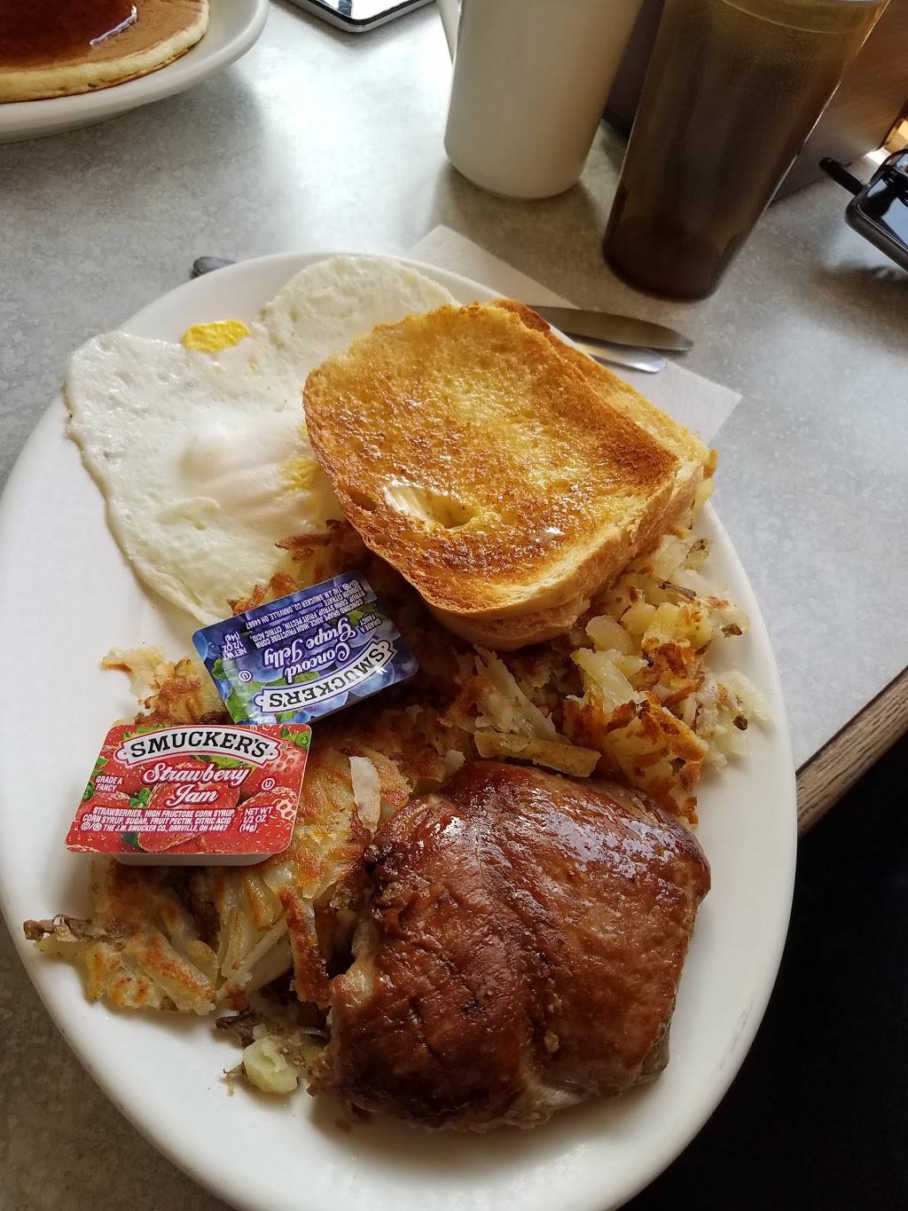 Freight House | restaurant | 285 N Lake St, Phillips, WI 54555, USA | 7153393744 OR +1 715-339-3744