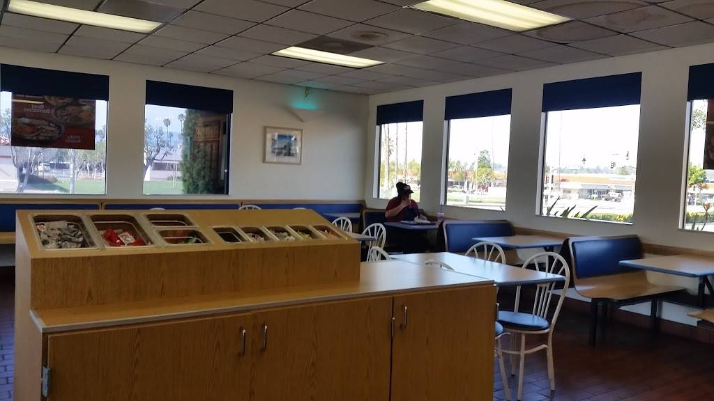 Bakers Drive-Thru | restaurant | 13110 Magnolia Ave, Corona, CA 92879, USA | 9518845233 OR +1 951-884-5233