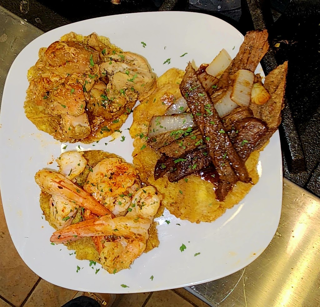 The Latin Kitchen | restaurant | 8480 26 Mile Rd, Shelby Twp, MI 48316, USA | 5862323840 OR +1 586-232-3840