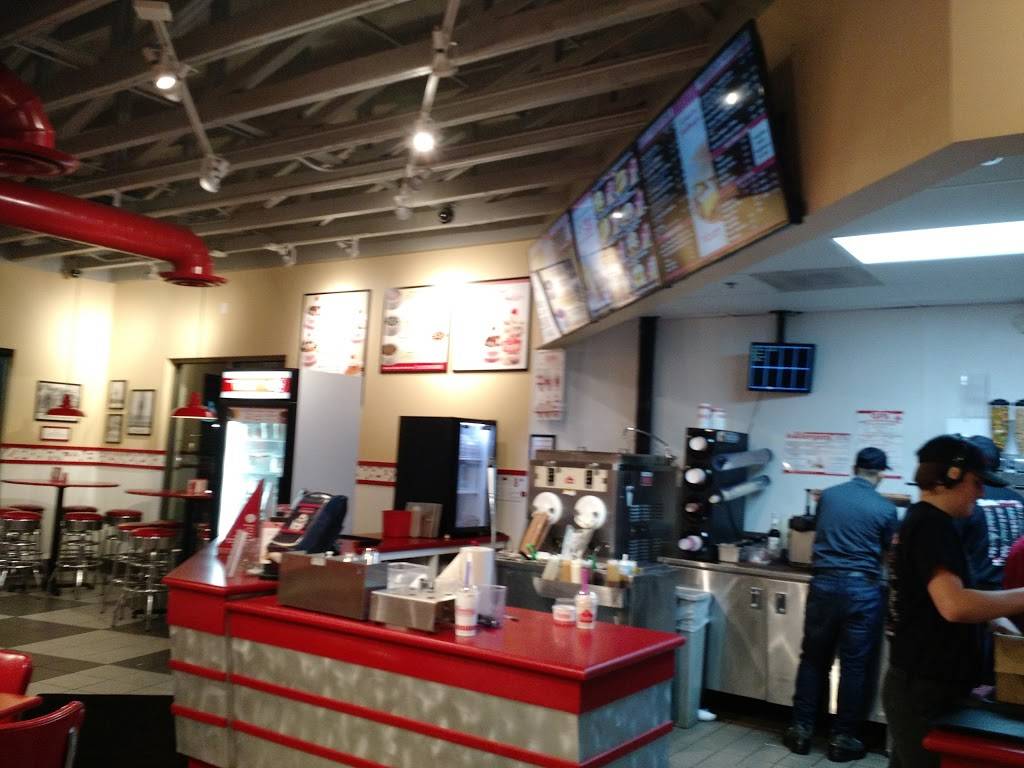 Freddys Frozen Custard & Steakburgers | restaurant | 900 Sergeant Jon Stiles Dr, Highlands Ranch, CO 80129, USA | 3034071045 OR +1 303-407-1045