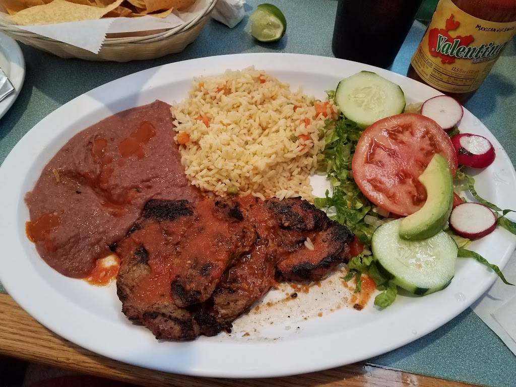 Casa Blanca Restaurant | restaurant | 6821 Peachtree Industrial Blvd, Atlanta, GA 30360, USA | 6782050700 OR +1 678-205-0700