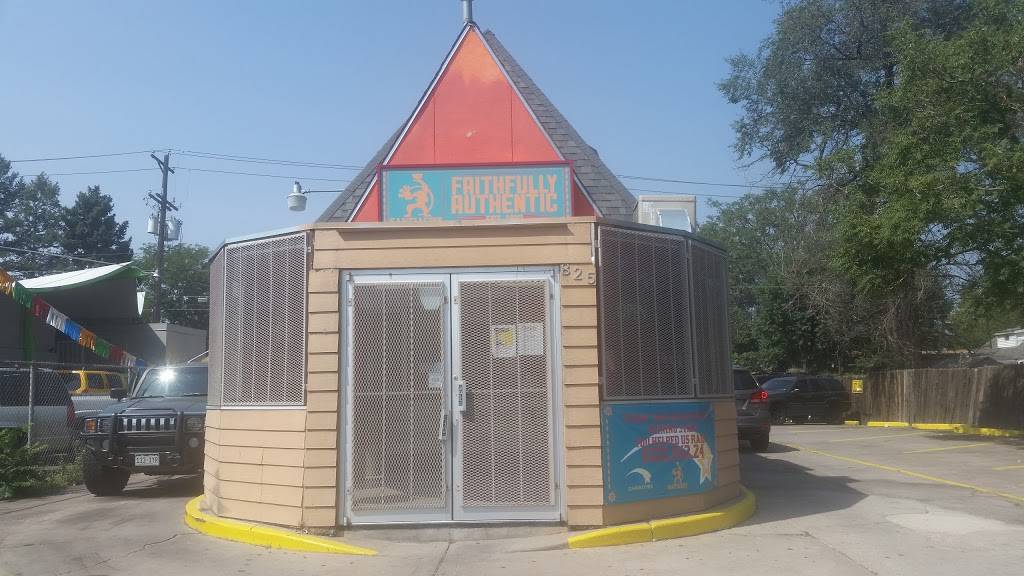 Santiagos Mexican Restaurant | restaurant | 825 S Federal Blvd, Denver, CO 80219, USA | 3039349392 OR +1 303-934-9392