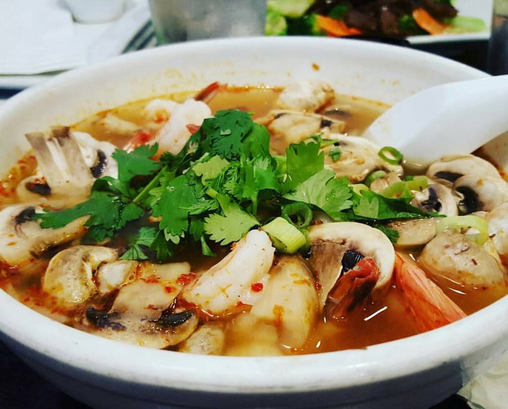 You & I Thai Cuisine | restaurant | 623 N Euclid St, Anaheim, CA 92801, USA | 7144900555 OR +1 714-490-0555