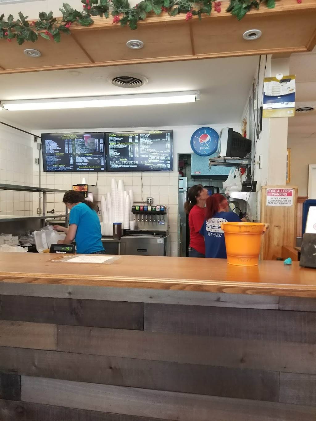 Carolina Grill of Easley | restaurant | 102 Fleetwood Dr, Easley, SC 29640, USA | 8648559537 OR +1 864-855-9537