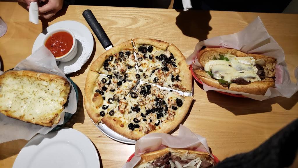 Lost Dog Cafe - Dunn Loring | restaurant | 2729 Merrilee Dr, Fairfax, VA 22031, USA | 7032059001 OR +1 703-205-9001