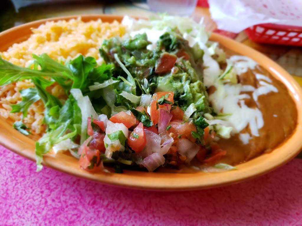 Sergio Mexican Bar & Grill | restaurant | 1330 W McCord St, Centralia, IL 62801, USA | 6185335801 OR +1 618-533-5801