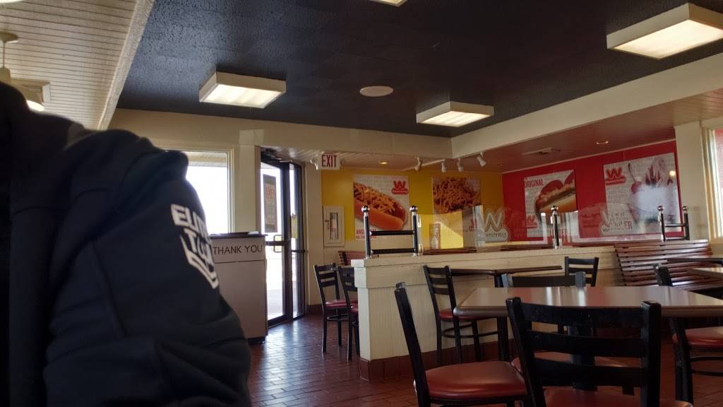 Wienerschnitzel | restaurant | 10008 Dyer St, El Paso, TX 79924, USA | 9157553620 OR +1 915-755-3620