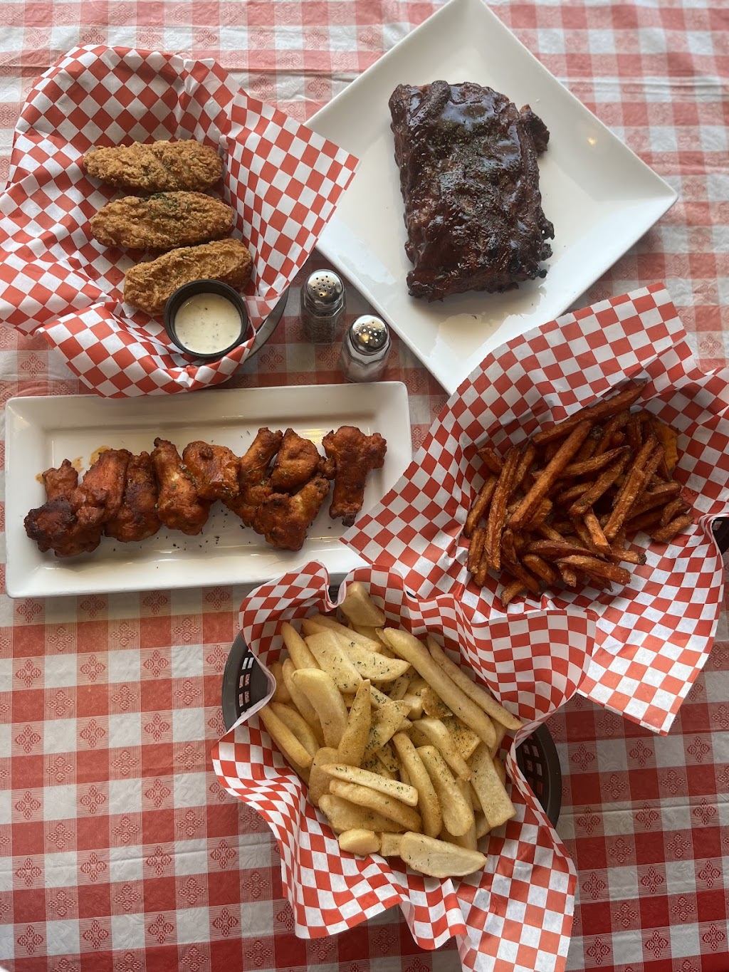 MoDish BBQ | restaurant | 14120 Ventura Blvd, Sherman Oaks, CA 91423, USA | 8189456008 OR +1 818-945-6008