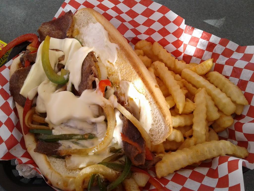 The Burger Rush | restaurant | 2703 E Foothill Blvd, Rialto, CA 92376, USA | 9099905931 OR +1 909-990-5931