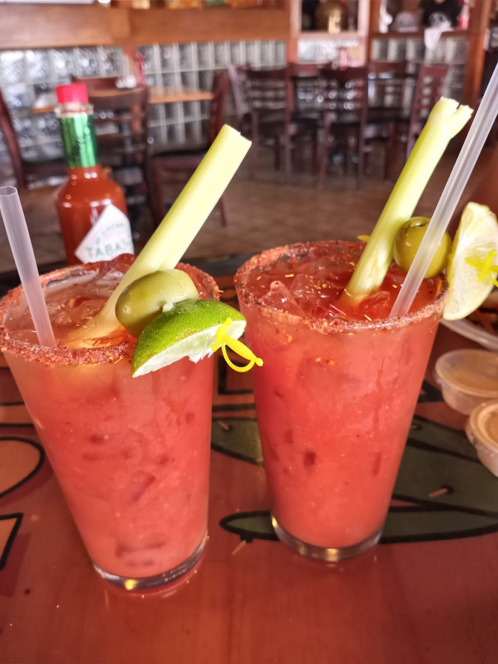 Blackbeards | restaurant | 103 E Saturn Ln, South Padre Island, TX 78597, USA | 9567612962 OR +1 956-761-2962