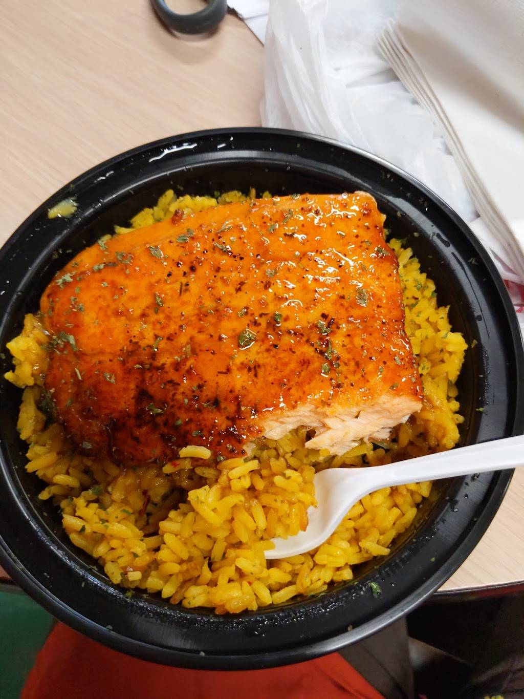 Lick Da Top Catering | restaurant | 319 16th Ave, Newark, NJ 07103, USA | 9733733100 OR +1 973-373-3100